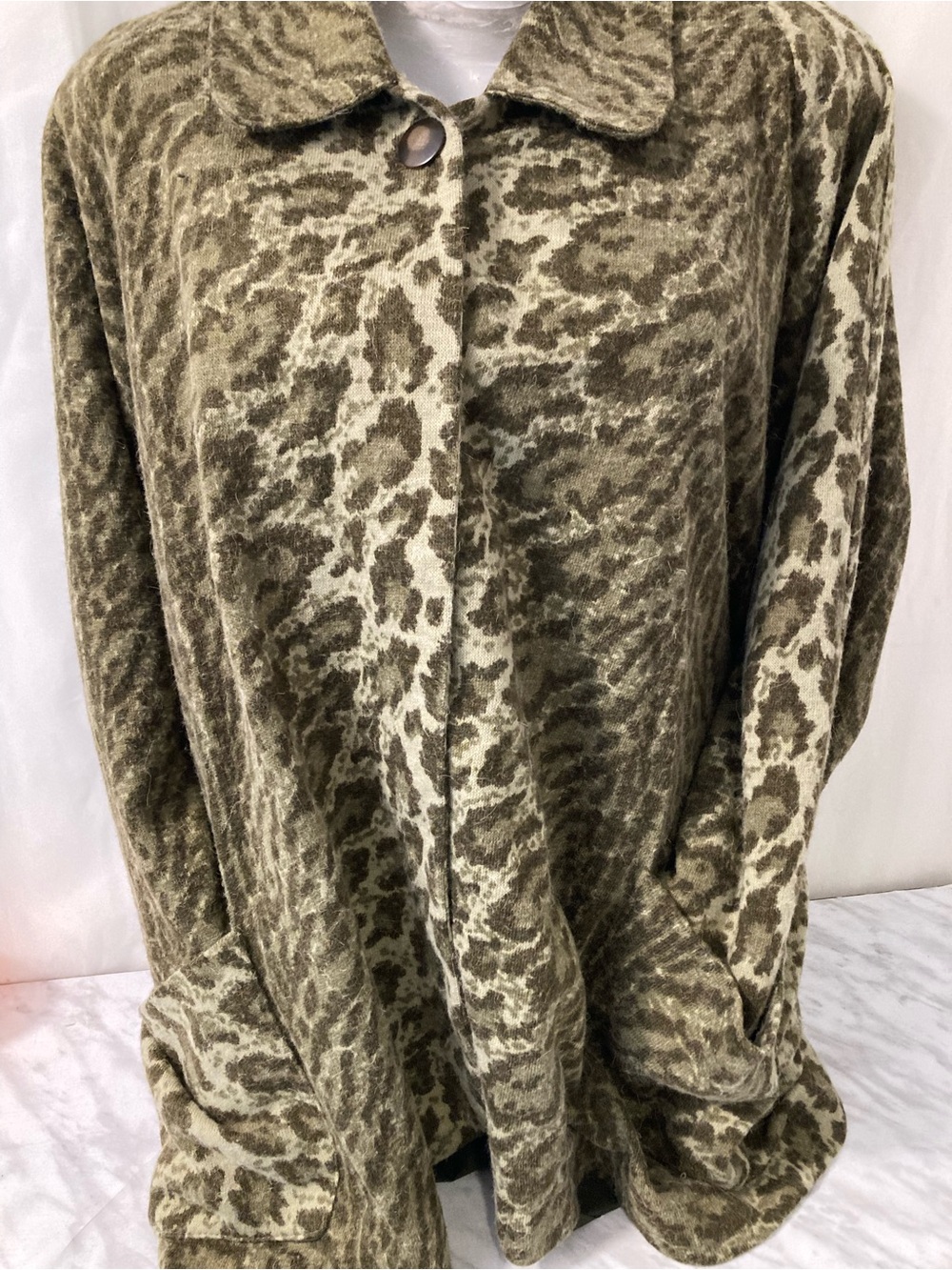 LACE Vintage Animal Print Oversized Cardigan Jacket Green Size M